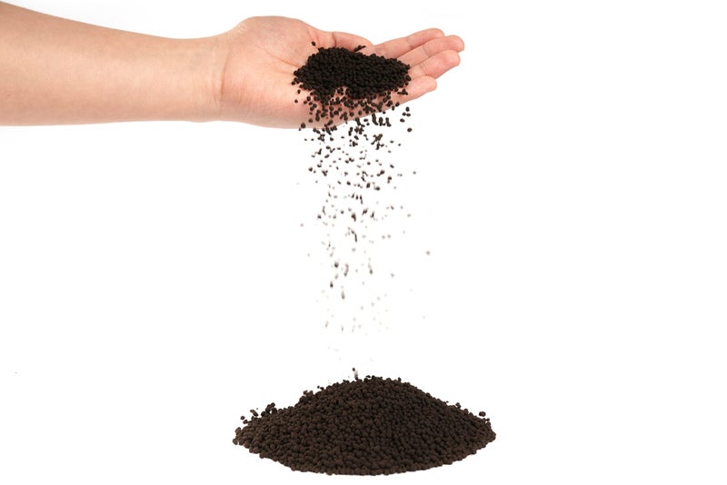 LANDEN Aqua Soil Substrate 5L(10lbs) for Natural Planted Aquarium, Plant or Shrimp Stratum, Clay Gravel and Stable Porous Substrate for Freshwater Aquarium, Black Color - Image 4