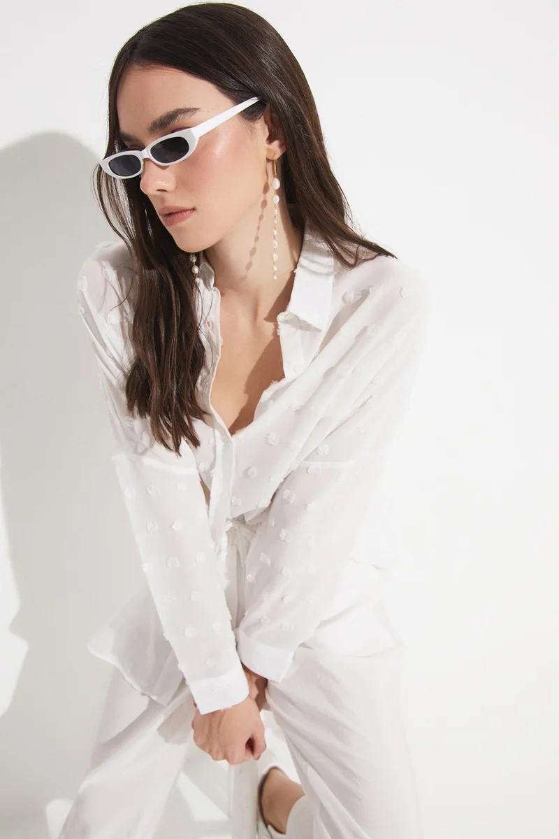 JUNE Women's Exclusive Regular Regular Pattern Textured Shirt