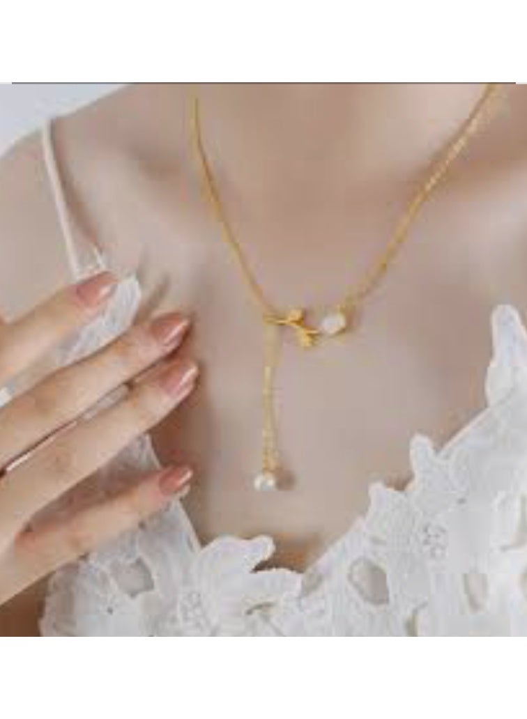 Luxuria Luxury Y-shaped pearl necklace for women, made of 18k gold-plated stainless steel with a white flower pendant, fashionable jewelry - Image 4