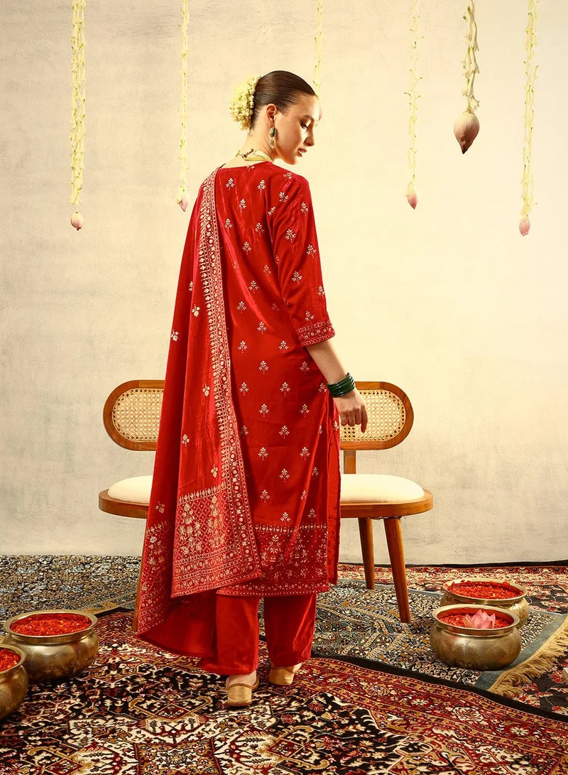 ISHIN  Pink Gold Print Festive Kurta with Trouser & Velvet Dupatta for Women | Best Price UAE