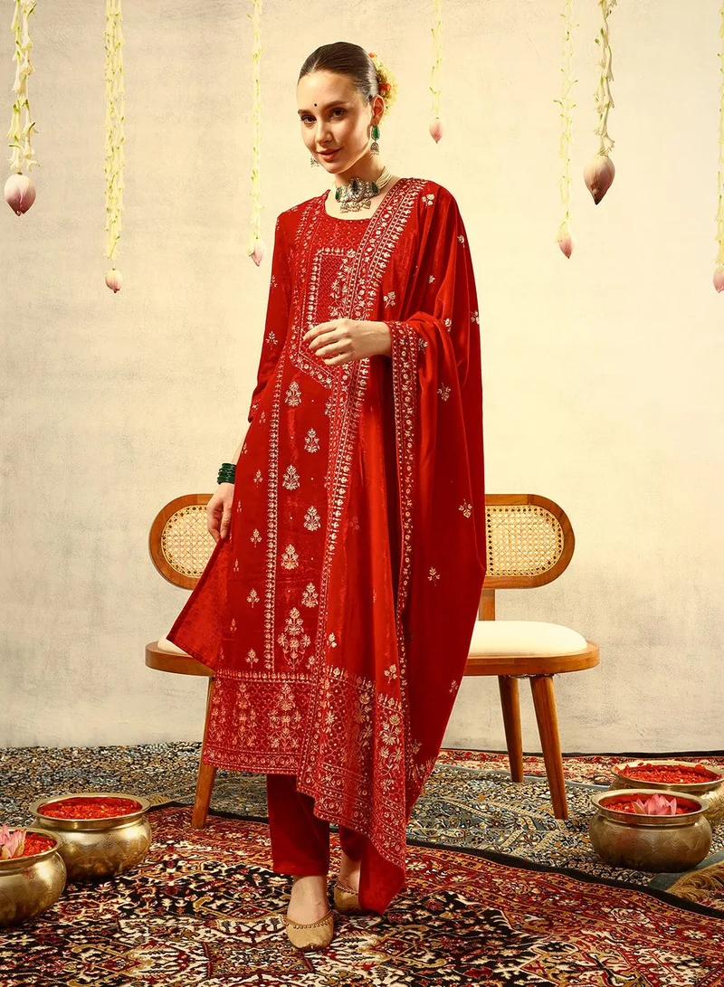 ISHIN  Pink Gold Print Festive Kurta with Trouser & Velvet Dupatta for Women | Best Price UAE