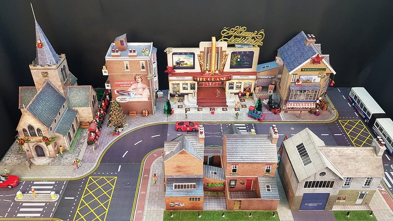 The CityBuilder Ice Cream Stall Model Making Kit 1:43 Scale (7mm) O Gauge - Image 5