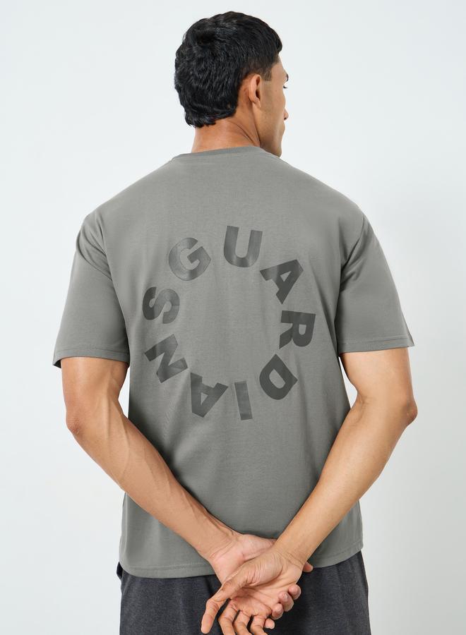 ستايلي تيشيرت واسع مطبع بطبعة كتابة - Image 3