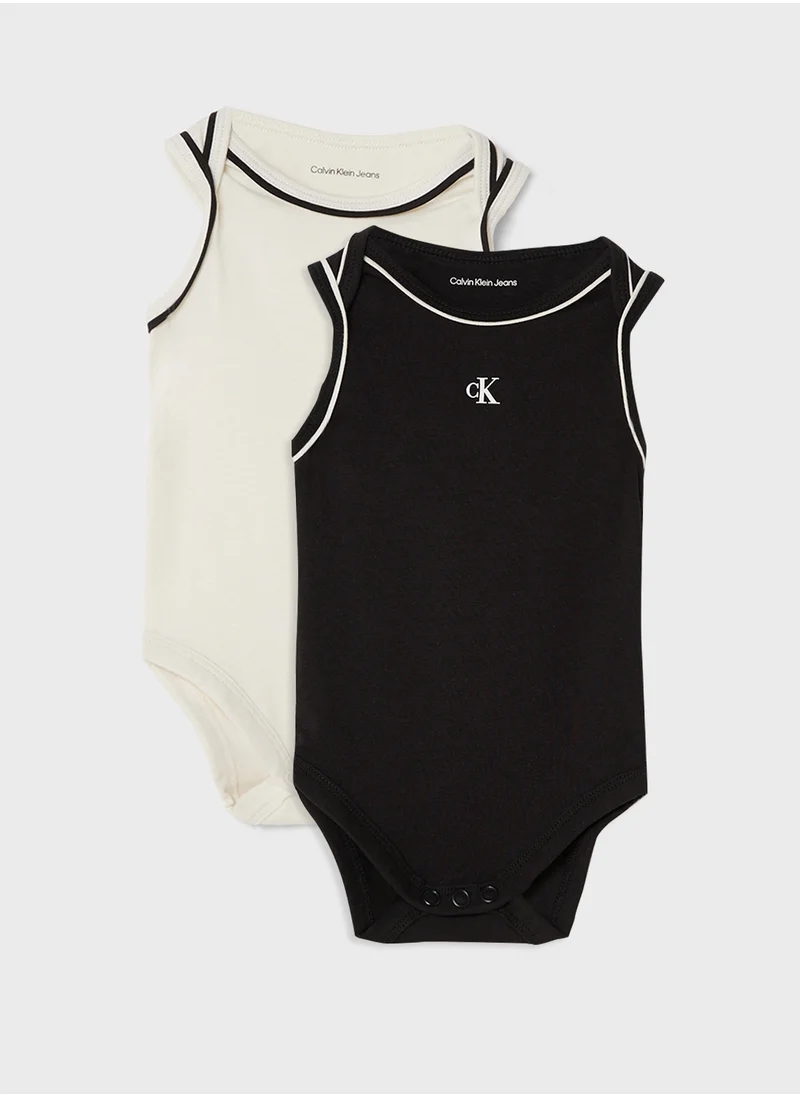 كالفن كلاين جينز Kids Monogram Sleeveless Body & Bib Gift Set