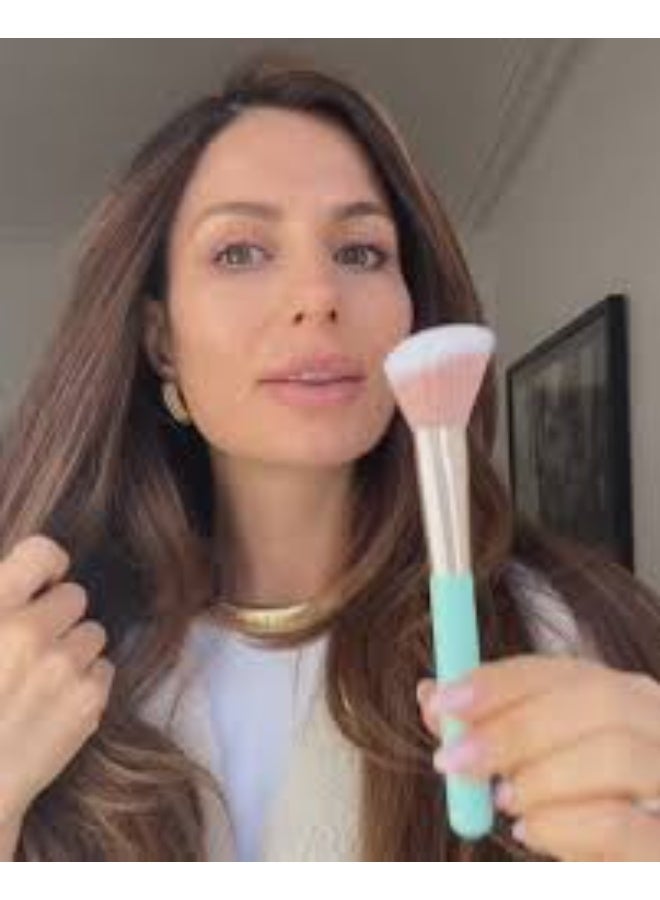 Sweed Angled Blush Brush 1 piece - Image 3