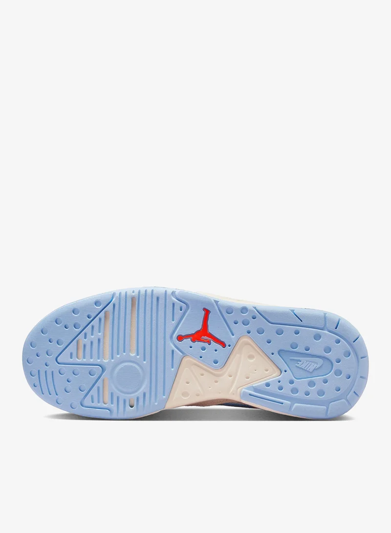 جوردن جوردان كمفت إيرا