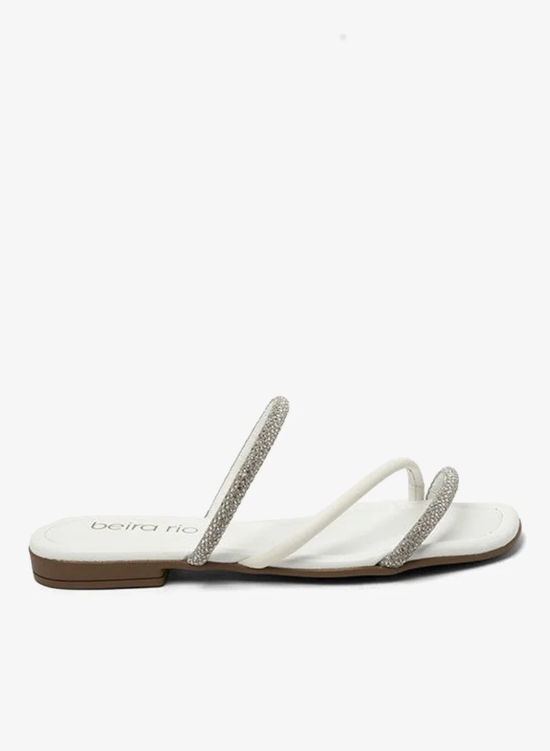 Flat Sandals for Women – Stylish Ladies Flat Sandals & Comfortable Flat Slippers