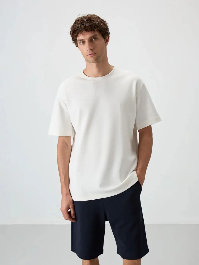 تومي لايف TOMMY Oversized T-Shirt And Shorts Set