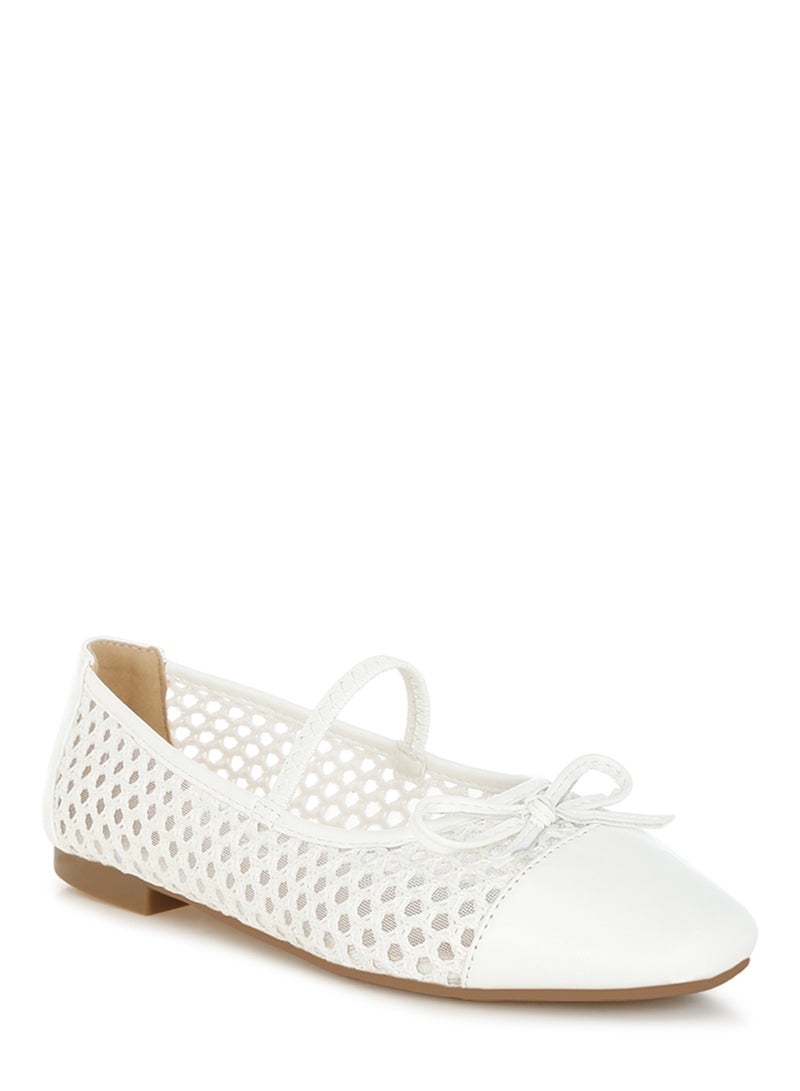 لندن راج راقصة باليه بتفاصيل فيونكة منسوجة باللون الأبيض - Image 2