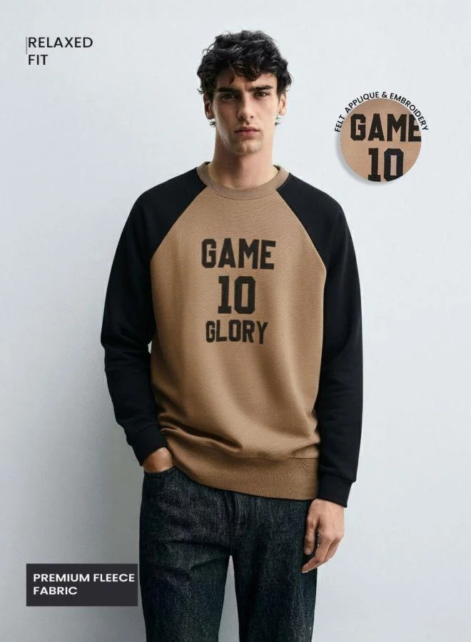 The Indian Garage Co Men Relaxed Fit Embroidered Crew Neck Full Sleeves Sweatshirt