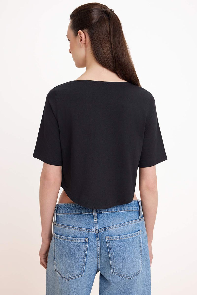 trendyol Black Plain Regular Crew Neck Standard Sleeve Three Quarter Sleeve 100% Cotton Knitted T-Shirt Twoss26Ts00200 - Image 4