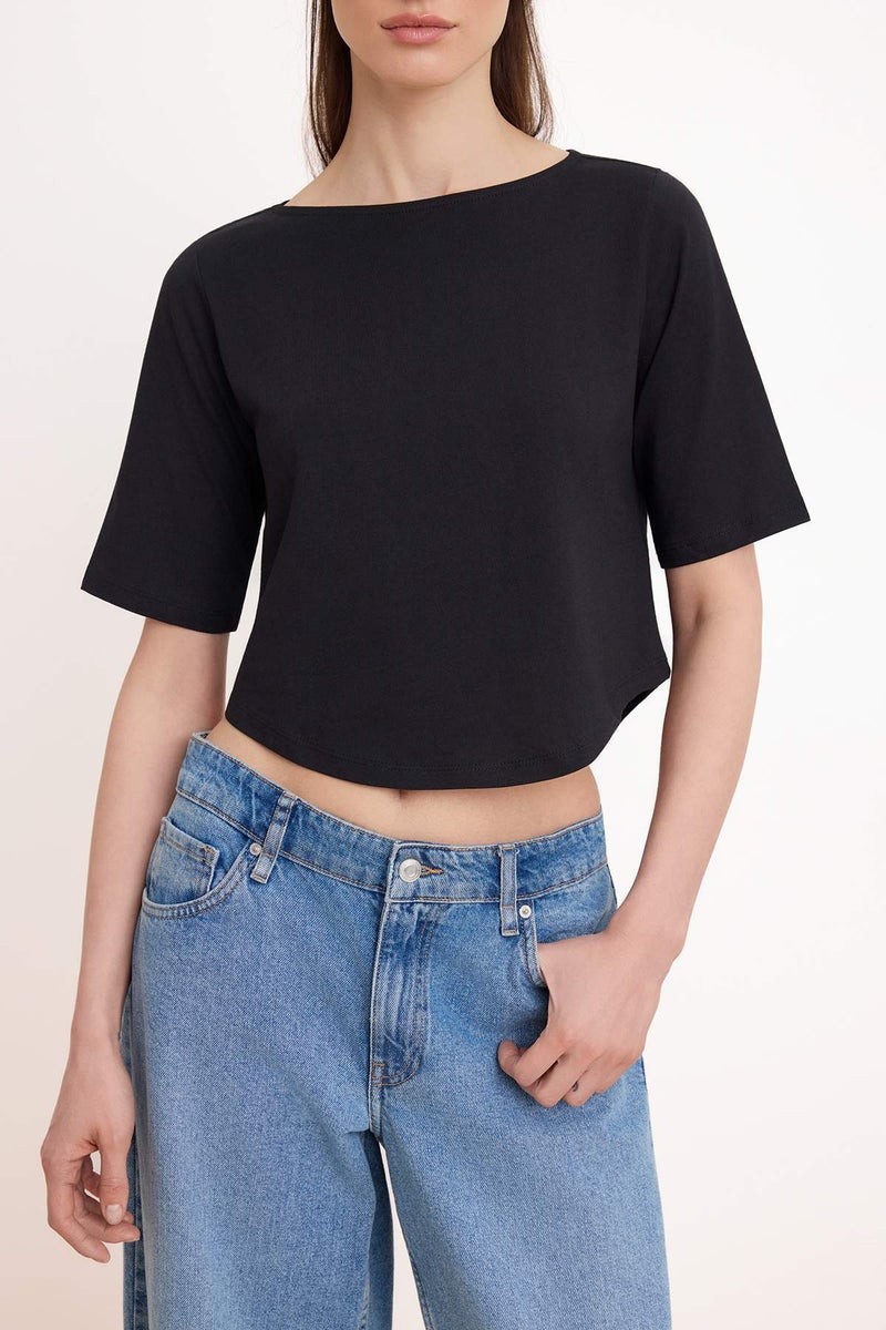 trendyol Black Plain Regular Crew Neck Standard Sleeve Three Quarter Sleeve 100% Cotton Knitted T-Shirt Twoss26Ts00200 - Image 3
