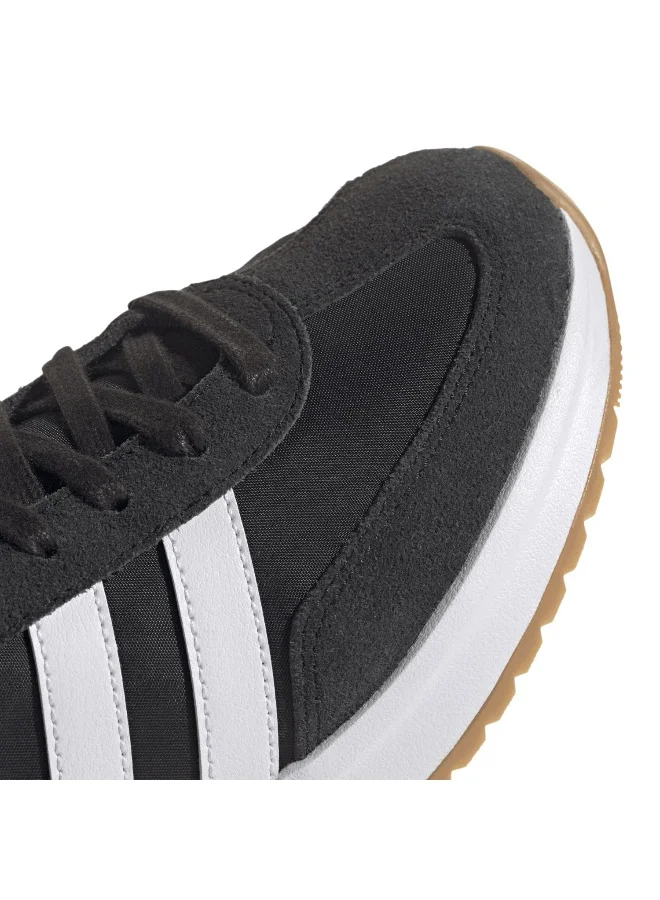 adidas أحذية رياضية رجالية سوداء موديل  .