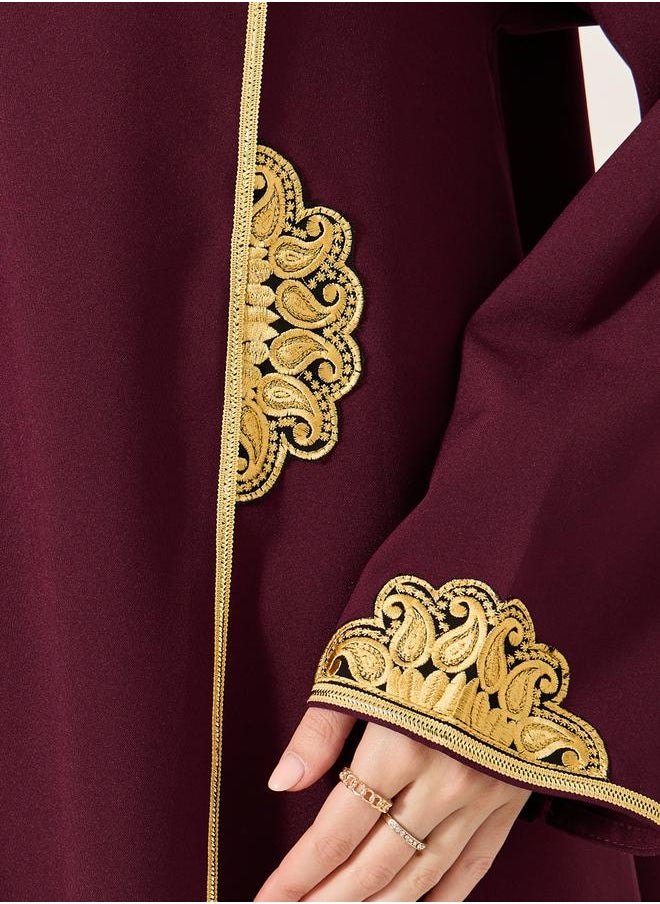 Styli - Embroidered Lace Detail Notch Neck Jalabyia - Image 1
