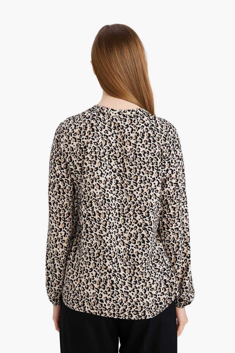 DeFacto Beige Woman Regular Fit Crew Neck Printed Long Sleeve Blouse Casual - Image 5