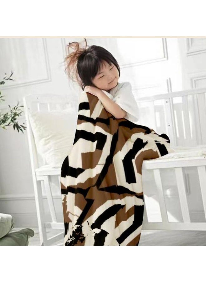 general Traditional flannel thin blanket (warm and comfortable, suitable for sleep, gaming, dust removal and sandproof) 150cm*200cm - 4 - Image 4