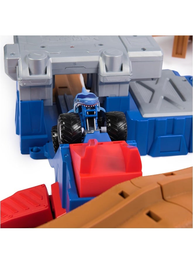 Monster Jam Supercharge Speedway Playset - Image 5