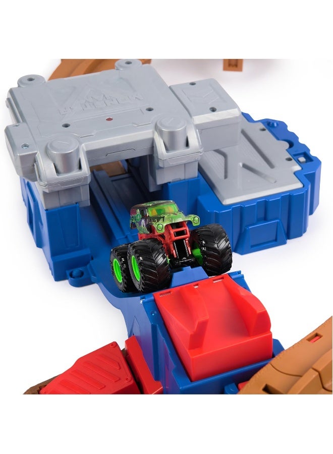Monster Jam Supercharge Speedway Playset - Image 4