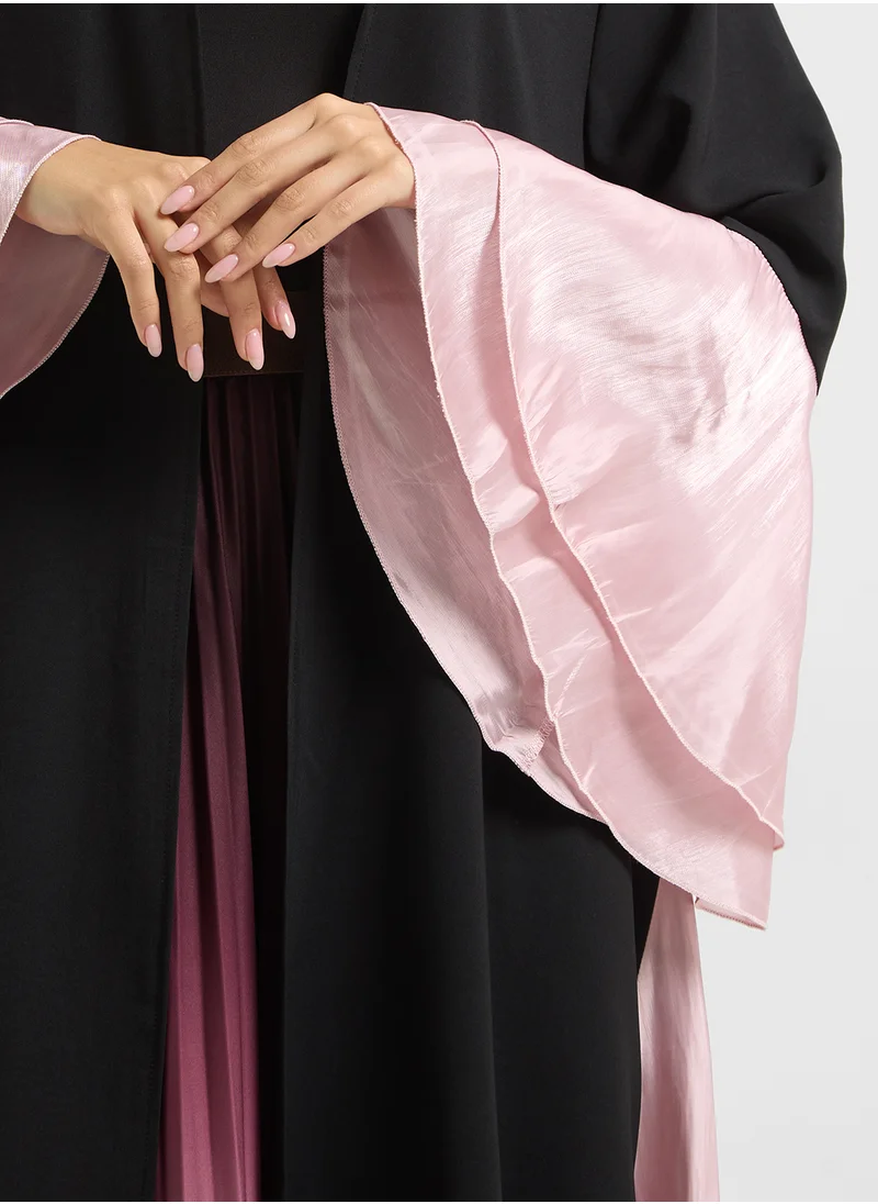 Khizana Contrast Toned Abaya With Ruffled Sleeve