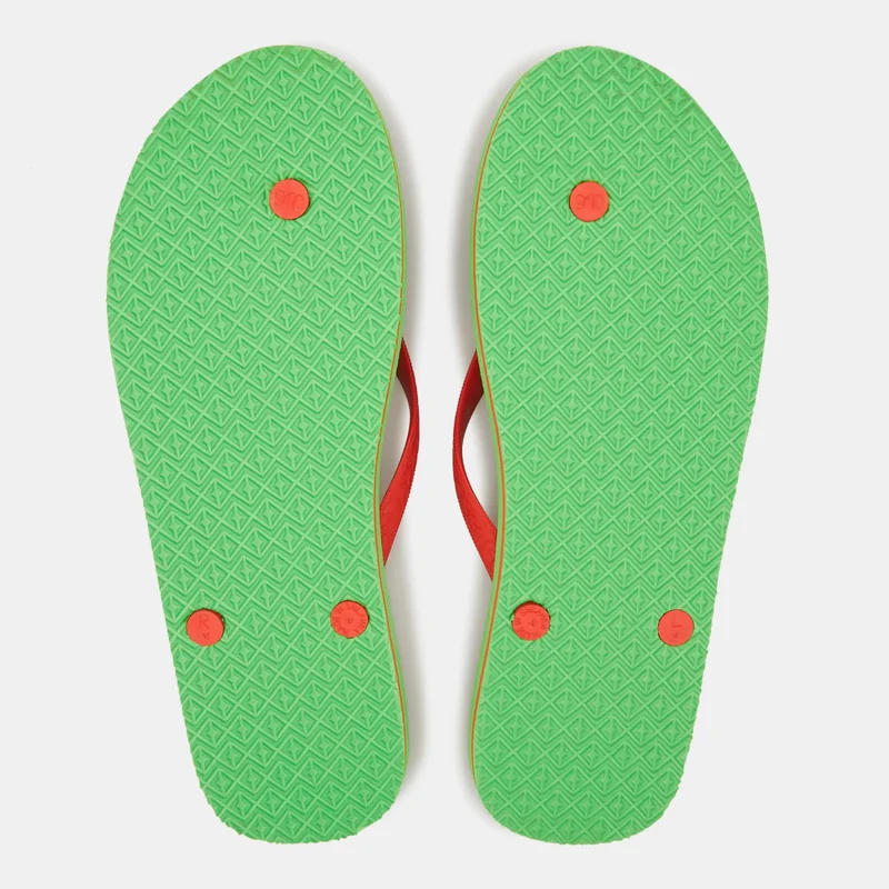 CHUPPS Men's Nazarbattu Flip Flops
