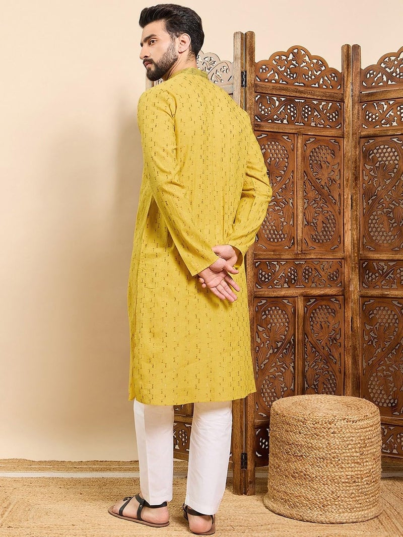 SWAGG INDIA كُرتا قطنية هندسية عادية مزخرفة للرجال - Image 4