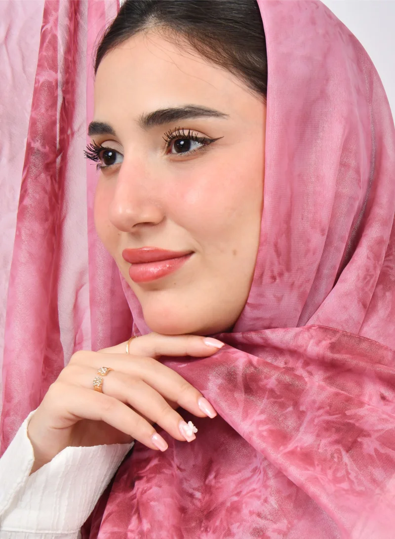 عبايات حوراء طرحه ببتدرجات اللون الوردي بقماش الاومبريه