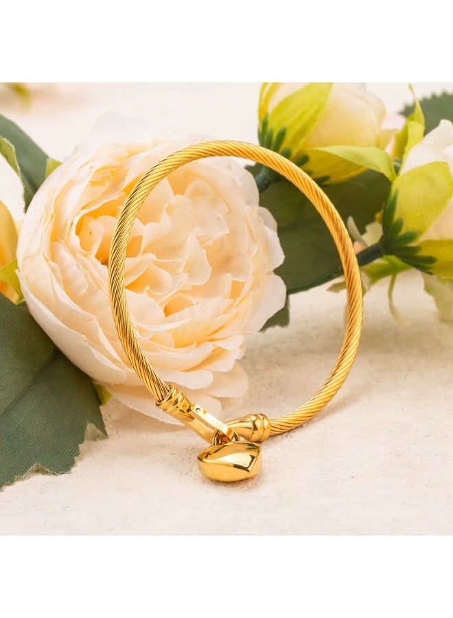 Goolsky سوار قلب من الفولاذ التيتانيوم بأسلوب أوروبي وأمريكي جديد – تصميم قلب من الفولاذ التيتانيوم، متين وغير متلاشي، مناسب للاستخدام اليومي/هدية رومانسية، أنيق بأسلوب بسيط - Image 4