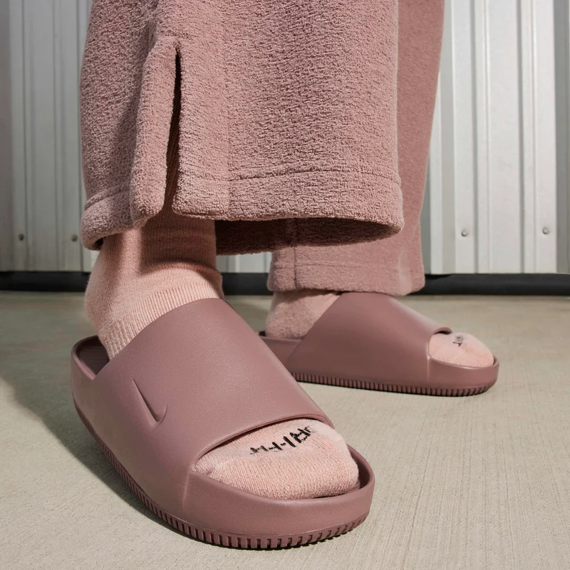 Nike Women's Calm Slides