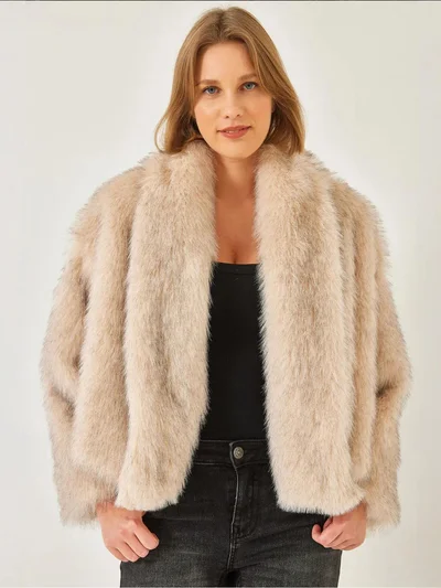 بيانكو لوتشي LUCCI Faux-Fur Coat