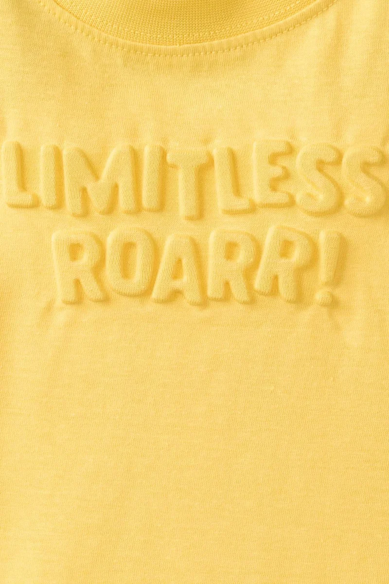 ديفاكتو Baby Boy Regular Fit Embossed Pattern Yellow T-Shirt