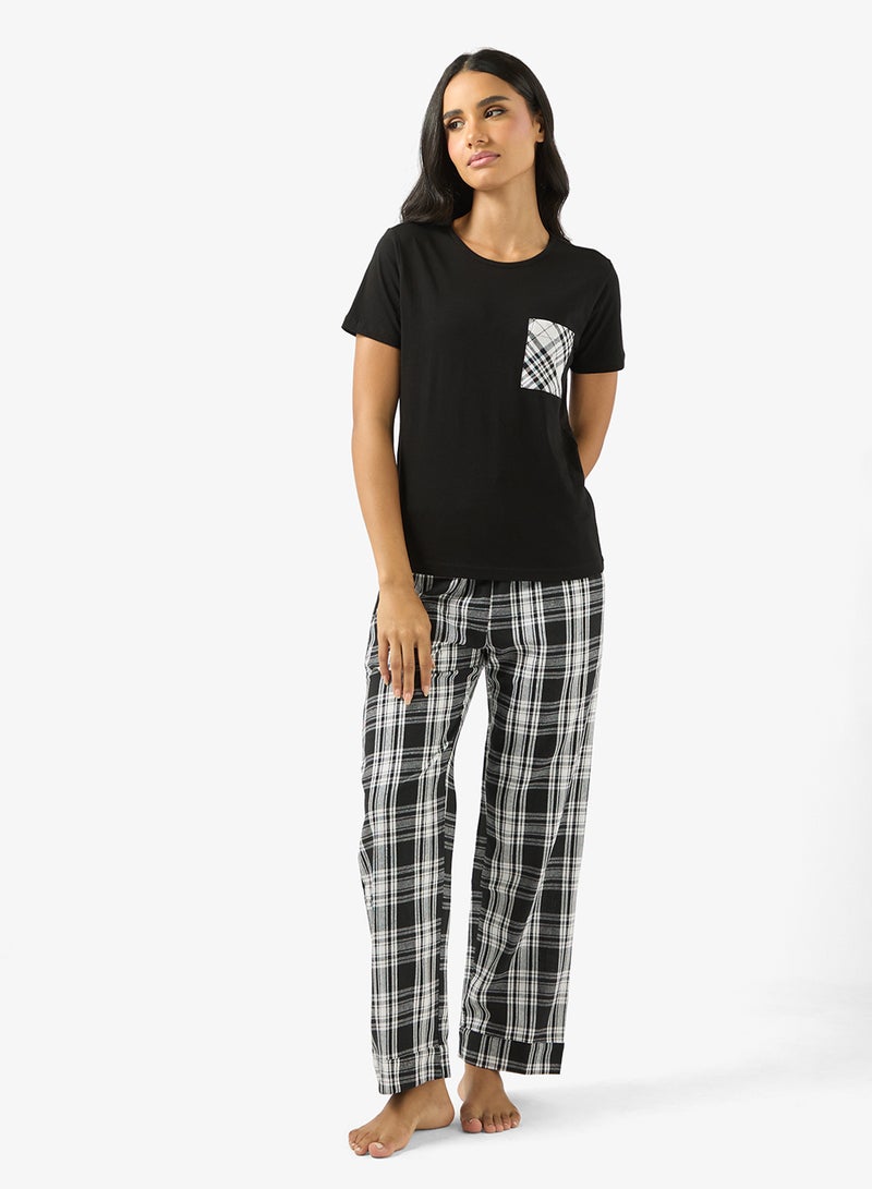 جينجر طقم بيجاما وتيشيرت قطني بقصة مريحة - Image 1