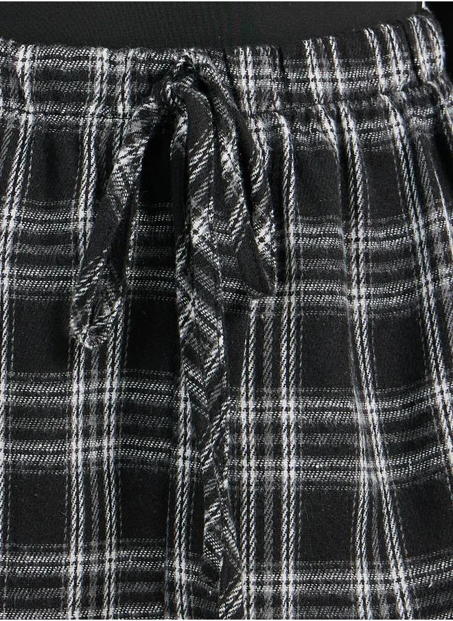 Styli Plaid Check Elastic Waist shorts with Drawstring Closure