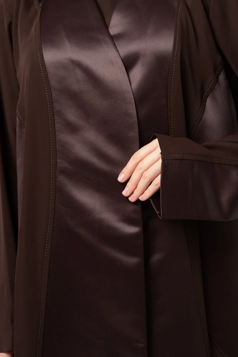 Meem by Mariyah Front open abaya with sheila