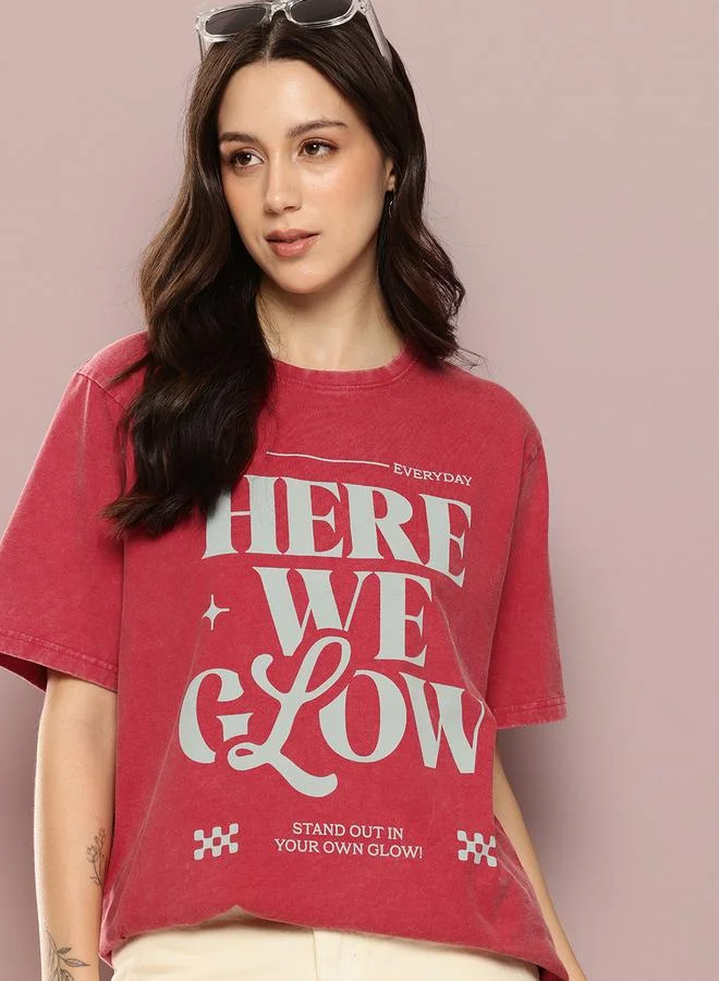 ديلينجر تيشيرت واسع بتفاصيل مشطوفة