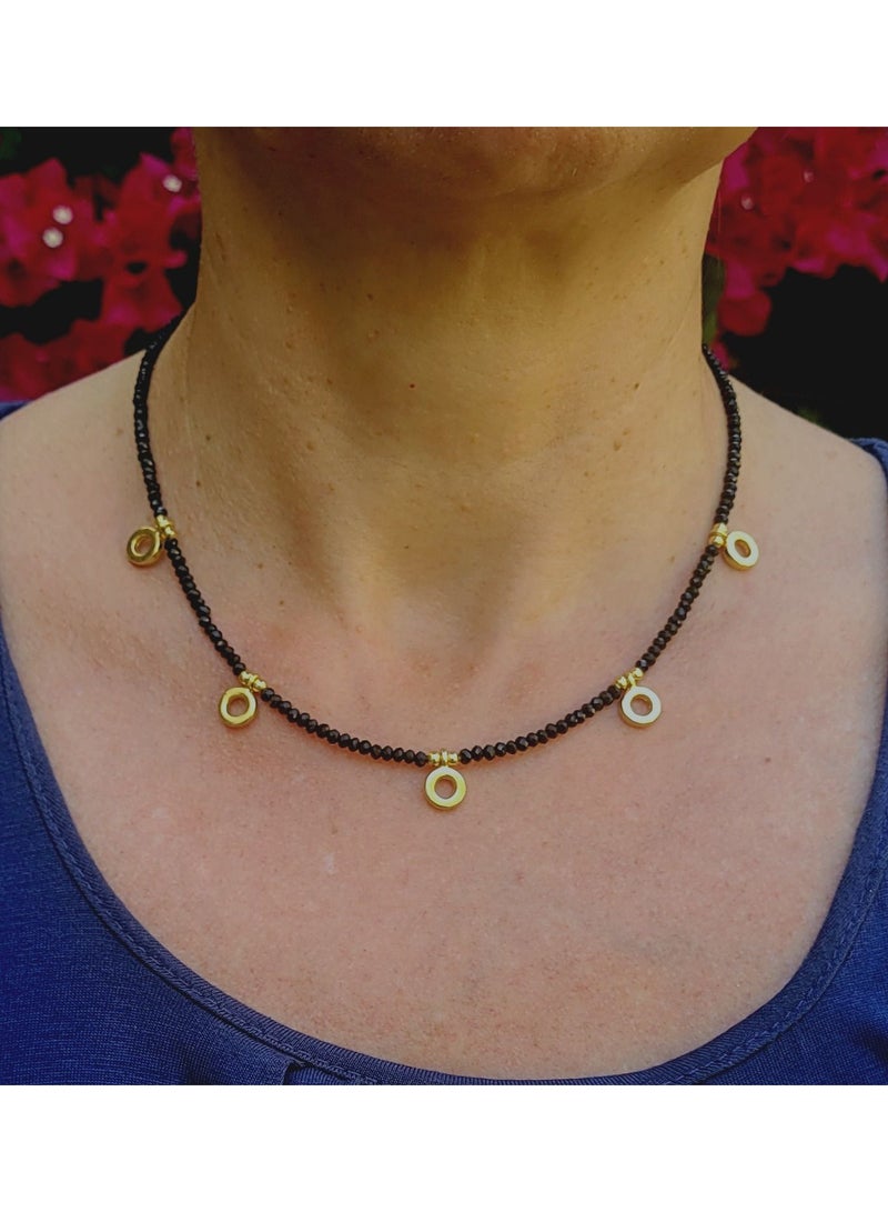 Alwan قلادة كريستال للنساء مع 5 دوائر - Image 3