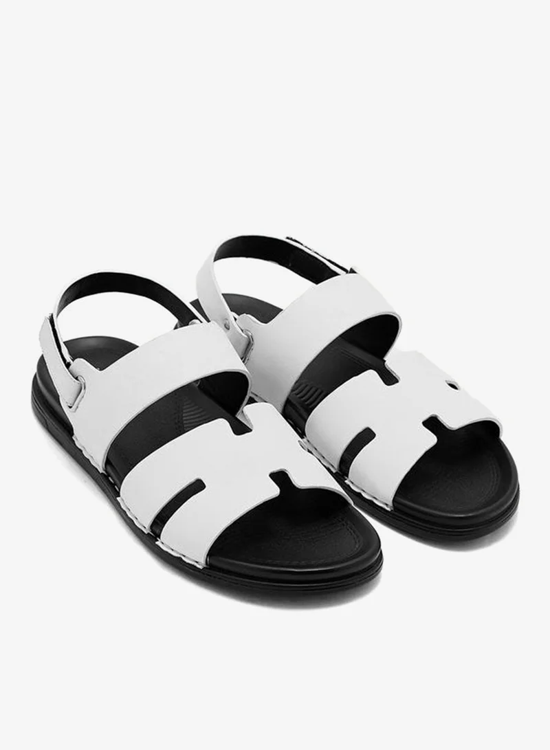 روبرت وود صنادل مريحة للقدم