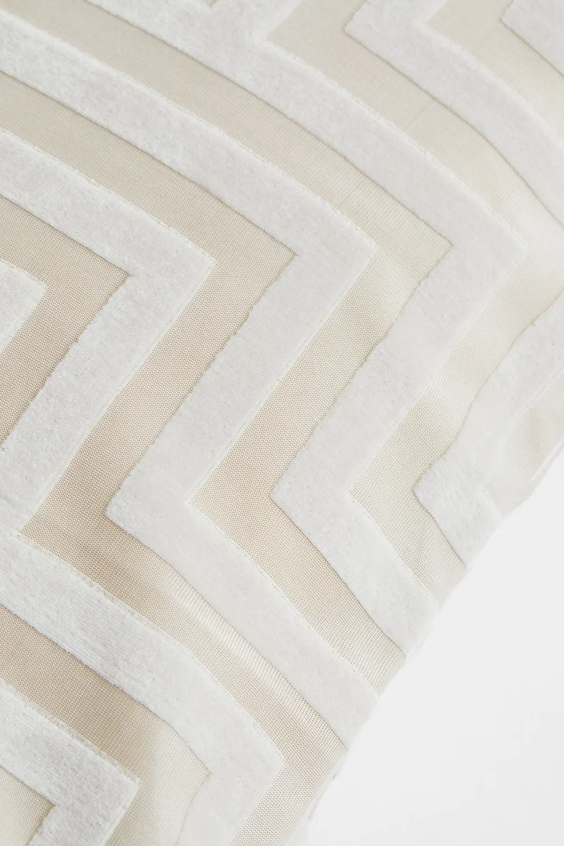 اتش اند ام غطاء وسادة مخملي