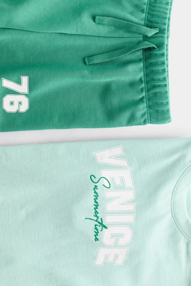 H&M 2-piece T-shirt and sweatshorts set