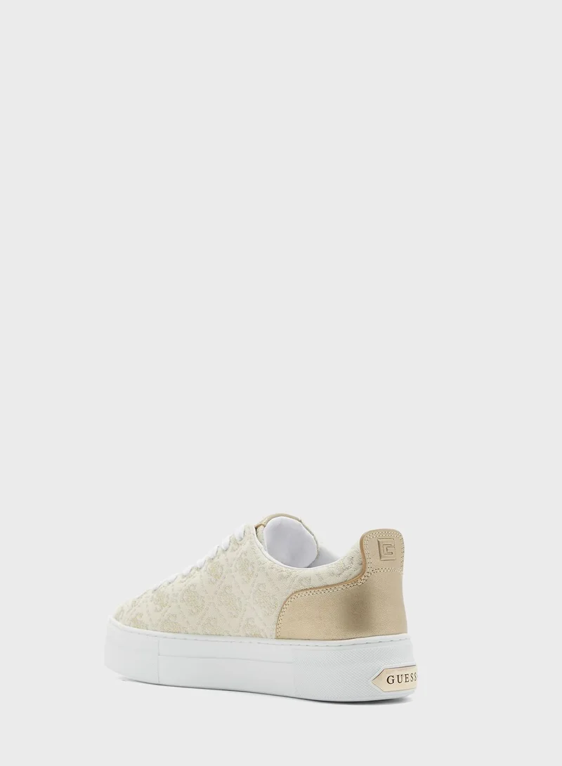 GUESS Giaa6 Low Top Sneakers