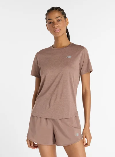 نيو بالانس تيشيرت أثليتكس