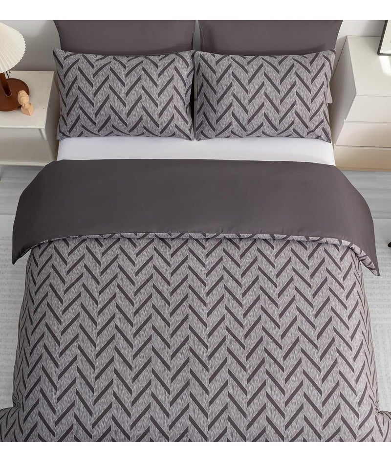 Oryx Home Reversible Duvet Cover Set – 3 Pcs Soft Microfiber Bedding Set with Zipper Closure and Corner Ties – Breathable, Durable & Easy Care Quilt CoverReversible Duvet Cover Set – 3 Pcs Soft Microfiber Bedding Set with Zipper Closure and Corner Ties – Breathable, Durable & Easy Care Quilt Cover - Image 1
