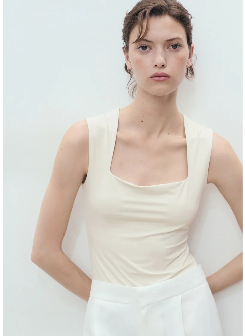 مانجو Fitted Top With Wide Straps