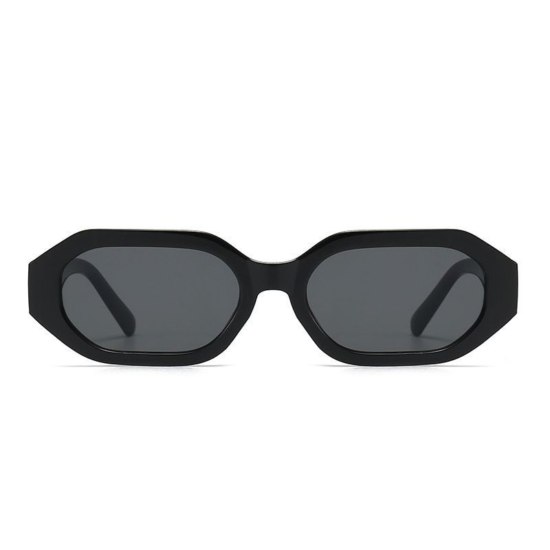 Polygon Oversized Sunglasses Style For Men Women - Image 4