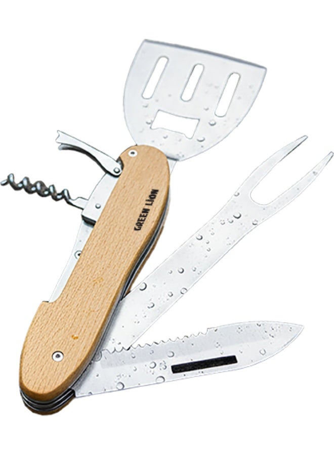 جرين ليون مجموعة أدوات شواء متعددة الوظائف 5 في 1، تصميم قابل للطي موفر للمساحة، مثالية للتخييم والأنشطة الخارجية، تتضمن 5 أدوات في أداة واحدة (موالف الشواية، شوكة الشواء، فتاحة زجاجات، مفتاح فلين) بمقبض مريح، مصنوعة من الفولاذ المقاوم للصدأ، مقاومة للصدأ، سهلة التنظيف - خشبية - Image 1