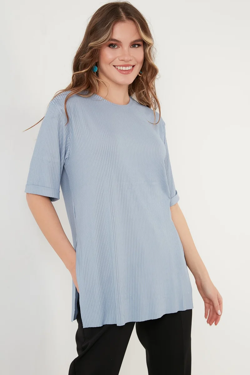 ليلا Oversize Crew Neck Slit Detailed Blouse Women's Blouse 5863683