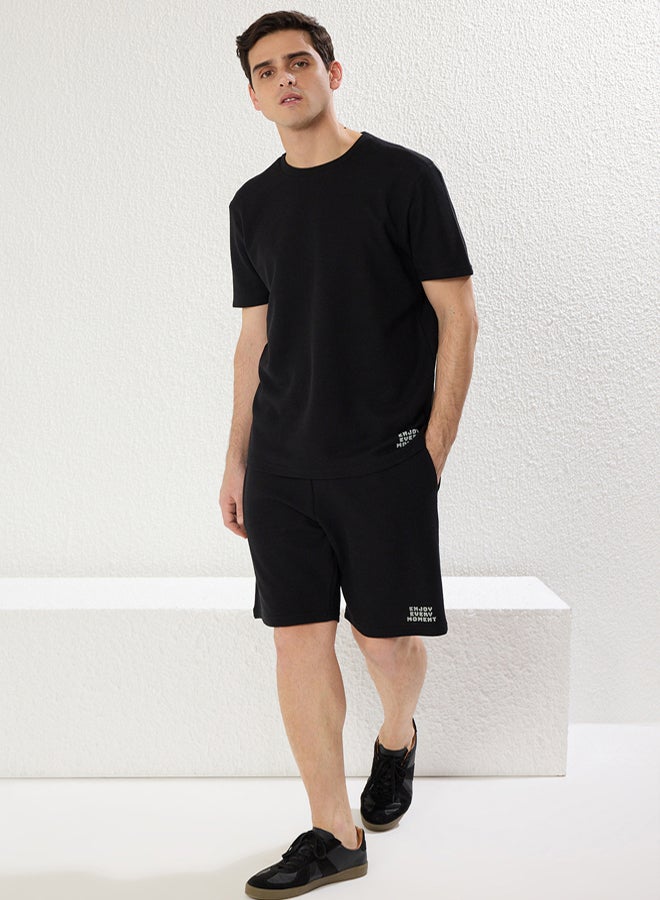 trendyol Black Regular Fit Waffle Knitted Shorts Pajama Set TMNSS23PT00032 - Image 1