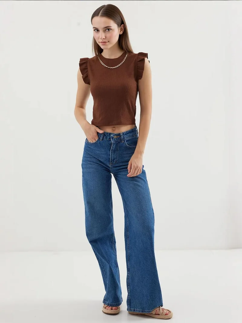 بيغ دارت بلوزة بياقة مستديرة مطرزة بنسيج بارز