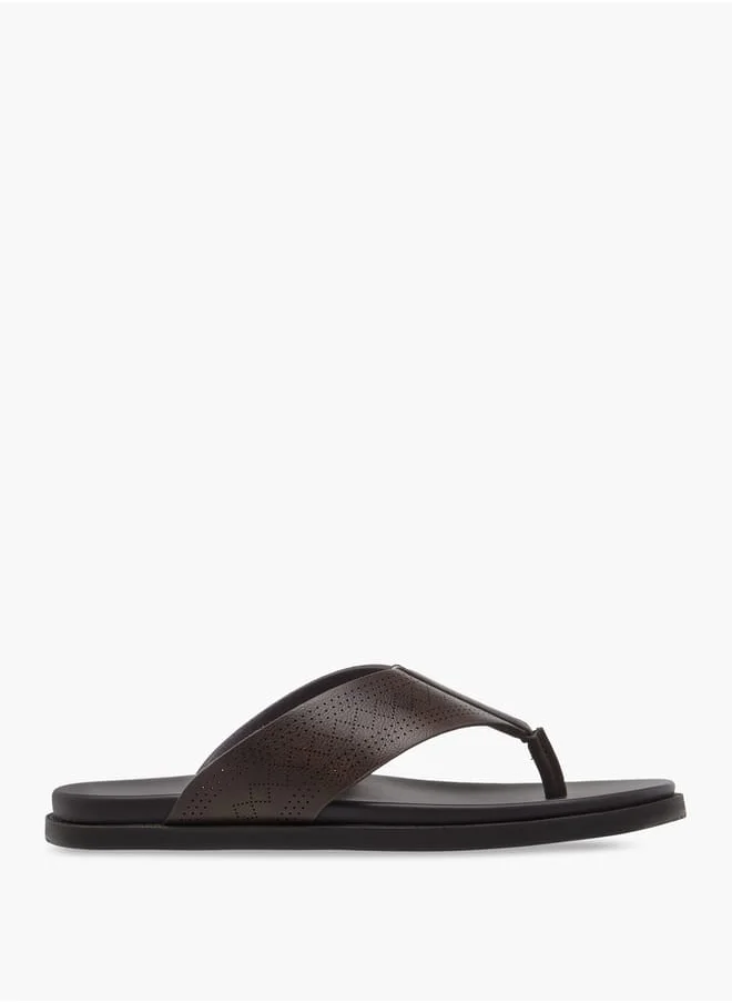 لو كونفورت Men's Textured Slip-On Sandal