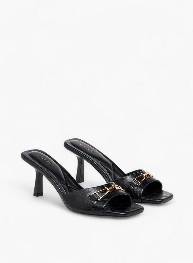 سيليست صنادل بكعب قطة بتفاصيل إبزيم للنساء - Image 2