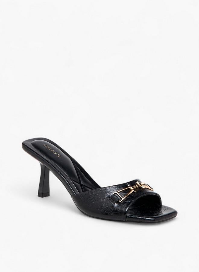 سيليست صنادل بكعب قطة بتفاصيل إبزيم للنساء - Image 1